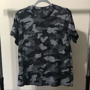 Lululemon All Yours Training T. Gray/Black. Size 8